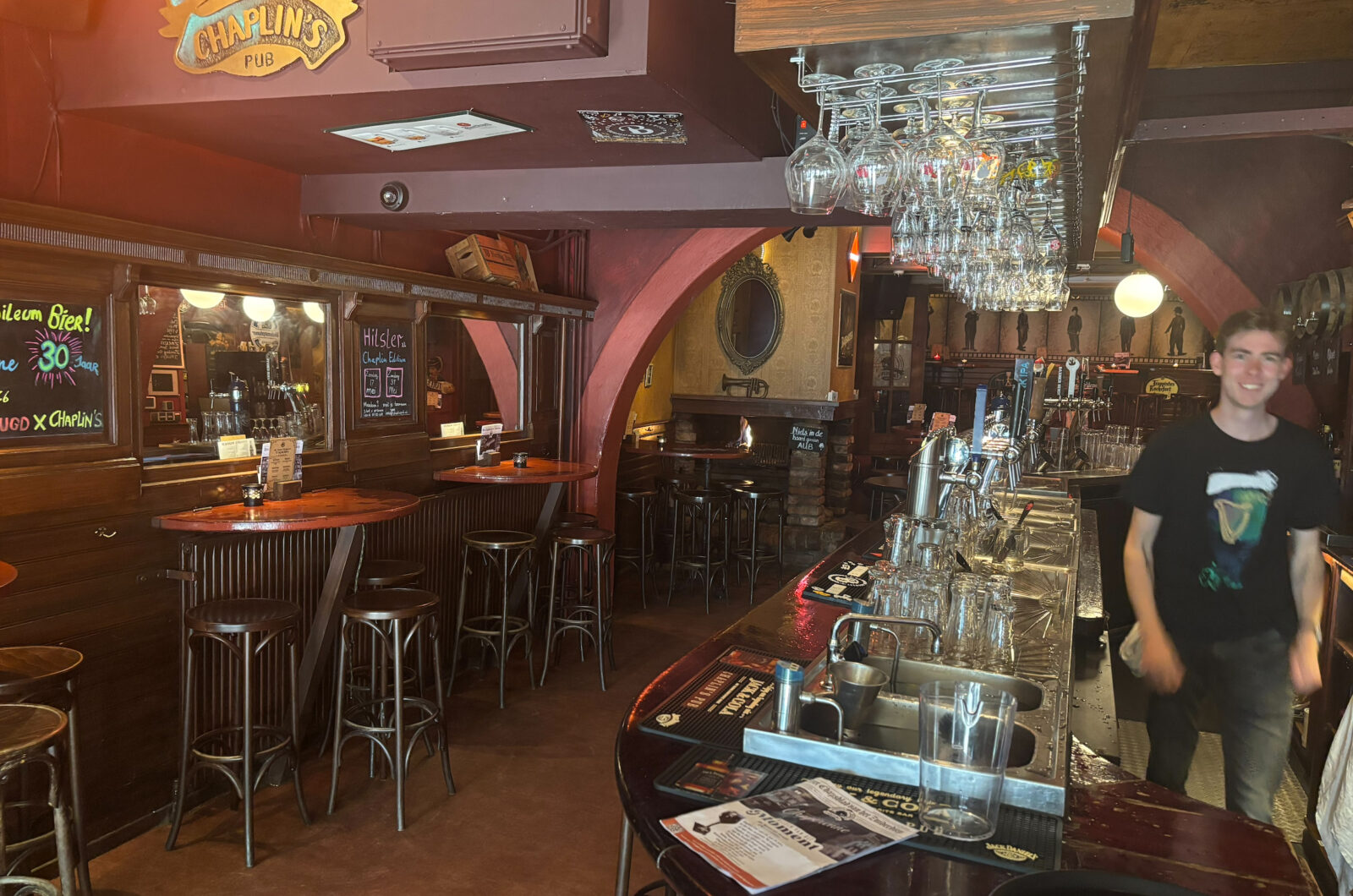 Chaplin’s Pub