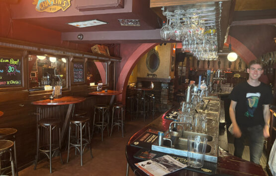 Chaplin’s Pub